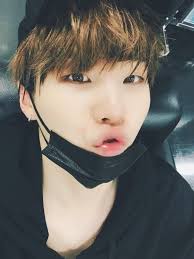 Toebbe menemui seorang perwakilan dari negara asing untuk menjual teknologi tersebut. Bangtan Archive Min Yoongi ë¼ì–í˜¸ June 21st 2017