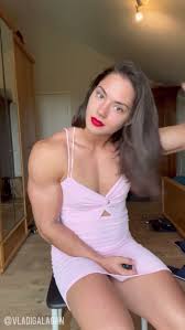@FemaleMuscleFa1s video Tweet