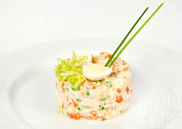 Tartare De Saumon Fume Et De Petoncles Recettes Du Quebec Food Fish Dishes Cooking