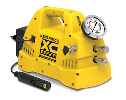 Opt eight 1/4 ports (include female and male couplers with dust cap), that can synchronize work for 4 hydraulic wrench. Enerpac Aztec Bolting