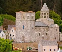 De mest gynnsamma och budgetmässiga levnadsvillkoren. Quand Partir A Besse Et Saint Anastaise Meteo Temperature Affluence Prix La Meilleure Periode