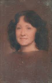 Mary Bott's Instagram, Twitter & Facebook