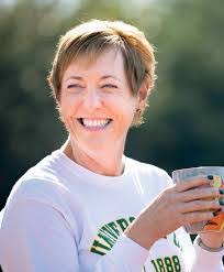 Marilyn Jeter's Instagram, Twitter & Facebook