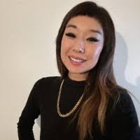 Amanda Saucier's Instagram, Twitter & Facebook