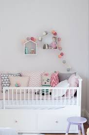 Ich Wollte Es Euch Ja Schon Lange Zeigen Aber Irgendwie Kam Weihnachten Dazwischen Valerie Schlaft Seit Novem Kinder Zimmer Kinderbett Ikea Bett Kinderzimmer
