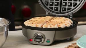 Round nonstick cook plate with four quarters. 4 Slice Belgian Waffle Maker Waf 200c Youtube