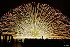 花火と客船クルーズ［熊野大花火大会／三重県熊野市] | ONESTORY