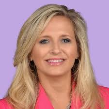 Cindy Rine's Instagram, Twitter & Facebook