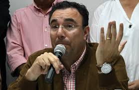 Oposición y oficialismo festejan 'su' victoria en comicios de Honduras