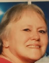 Lorraine Bowles's Instagram, Twitter & Facebook