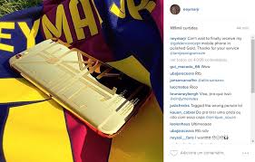 Soyez la première personne à recommander le numéro téléphone de christian ronaldo. Neymar Devoile Son Nouveau Telephone En Or Poli Sambafoot
