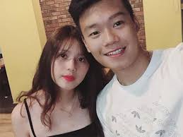 Trung vệ Thành Chung và chuyện tình 3 năm bên bạn gái 10X