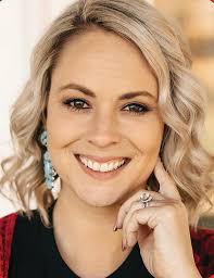 Rebecca Hatcher's Instagram, Twitter & Facebook