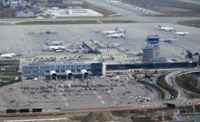 Aeroportul otopeni este situat la 16,5 km nord de centrul bucureştiului, în orașul otopeni, județul compania nationala aeroporturi bucuresti s.a. AlertÄƒ DupÄƒ Tarom Se AnunÅ£Äƒ Somaj Tehnic Si Concedieri La Aeroporturi Bucuresti Document Stiri Pe Surse Cele Mai Noi Stiri