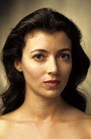 Actresses we need to see on the BIG screen again!