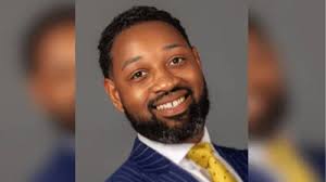 Who made the biggest political contributions during the week ending January  9?