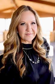 Lori Satterwhite's Instagram, Twitter & Facebook