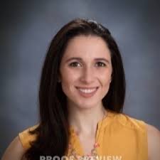 So incredibly proud of Elizabeth DeJong '24 for her work as the Executive  Intern in the Office of the President this semester. And since great work  leads to great collaboration, she was