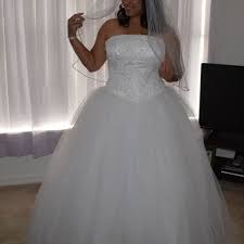 Tulle Wedding Dress With Corseted Satin Bodice David S Bridal Tulle Wedding Dress Wedding Dresses Tulle Wedding