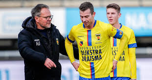 ɛsˈseː ˈkɑmbyːr) is a dutch football club from the city of leeuwarden formed on 19 june 1964, that plays in the eerste divisie. 67cv4whia62cmm