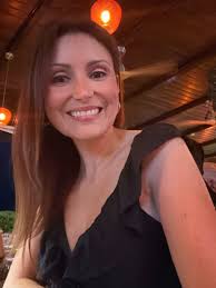 No sabía qué ponerme y me puse contenta 😜 #2x1 #nochesdeverano🍹  #summervibes