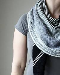 Melanie berg's drachenfels shawl is a knitter's favorite. Drachenfels By Melanie Berg Yarn Loop