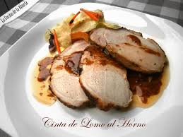 Como novedad usaremos una bolsa para asar, que te permite despreocuparte de la cocción, no deberás controlar si se seca el líquido. Cinta De Lomo Al Horno