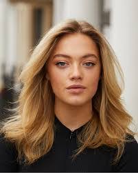 India Davis's Instagram, Twitter & Facebook