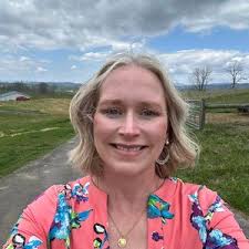 Amanda Tester Blevin (@manderablevins)