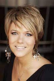 Spring Hairstyles For Women Over 40 For Women Beautiful For Short Haircuts For Women Over 40 Hair Styles Thick Hair Styles Haircut For Thick Hair