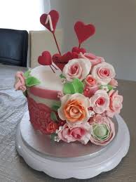 Gateau Pate A Sucre Avec Roses Et Dentelle Pate A Sucre Gateau Pate A Sucre Gateau