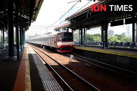 Disini tersedia informasi jadwal kereta api stasiun solobalapan terbaru 2021 dan informasi penting seputar stasiun solo balapan lainnya. Kai Tambah 41 Kereta Api Ini Jadwal Keberangkatan Selama September