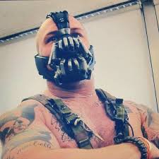 Tom Hardy Behind The Scenes Of The Dark Knight Rises Before Tattoo Coverage Tom Hardy Photos Tom Hardy Tom Hardy Images