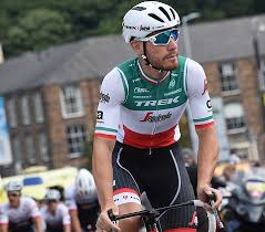 El ciclista italiano giacomo nizzolo derrotó al colombiano fernando gaviria en el embalaje de la etapa 13 del giro de italia, mientras que egan bernal mantuvo sin problema el liderato. News Team Qhubeka Assos Signing Riders For 2021 Velouk Net