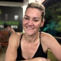 Jennifer Darrow's Instagram, Twitter & Facebook