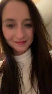 Brenda Maher's Instagram, Twitter & Facebook