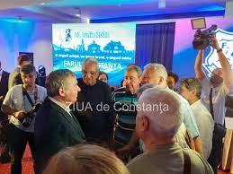 Prima oprire este clubul de fotbal fc barcelona, unde din anul 2013, gica hagi conduce antrenamentele echipei viitorul constanta si ramane unul din simbolurile sportului romanesc, alaturi de nadia. Tyhficwrfg0zjm