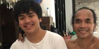 Abdee slank ditunjuk sebagai komisaris independen pt telkom indonesia. Beranjak Remaja Ini 8 Potret Chaska Satriaji Anak Kaka Slank Yang Jarang Tersorot Merdeka Com