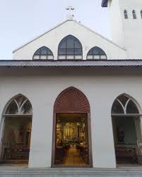 St. John's Church, Thane St. John's Church is located on the Northside of Masunda Lake which was also known as the lake of Saint Anthony. The church building originally belonged to a