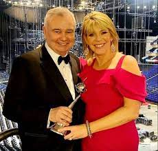 Today we say goodbye to eamonn holmes after 11 years at sky news. Ouxzfos4uayydm