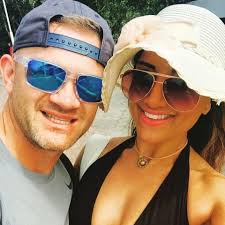 I'm still dating my ex-husband but I refuse to be his wife