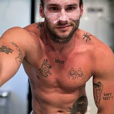 🐼 #inkedgay #gay #bulk #fitness