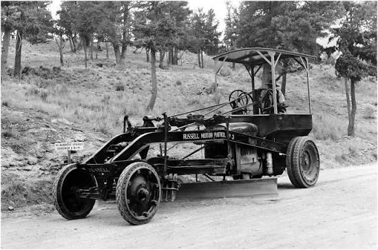 What is the history of the unpaved roads in the 1920s?