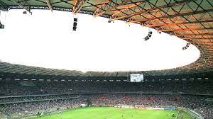 The stadium is easily reached with metro line 2, which runs from the historic centre in eastern direction. Euro 2021 In Budapest Budapest Besuchen