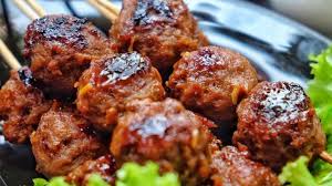 In malang, bakso bakar (roasted bakso) is also popular. Gurih Manis Pedas Bakso Bakar Madu Rasanya Bikin Rindu