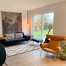 Jungleprintet Er Uden Tvivl En Af Mine Favoritter Istedet For At Male Eller Tapetsere En Vaeg Kan Du Pa Et Splitsekund Aendre Hele Loo Home Decor Furniture Decor