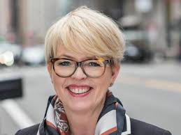 Inspirational Woman: Candice Arnold