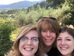 Jennifer Troy (@JTroy1021)