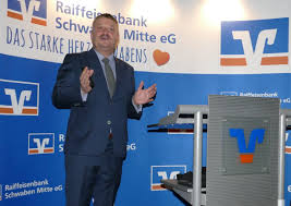 Das Starke Herz Schwabens Ist Gold Der Ausweg Aus Der Niedrigzinsfalle Raiffeisenbank Schwaben Mitte Eg