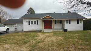 Exterior color schemes exterior paint colors exterior house colors paint colors for home siding colors for houses house paint exterior exterior choosing a siding color with so many options can be quite difficult! Choosing A Vinyl Siding For A Small Ranch Home